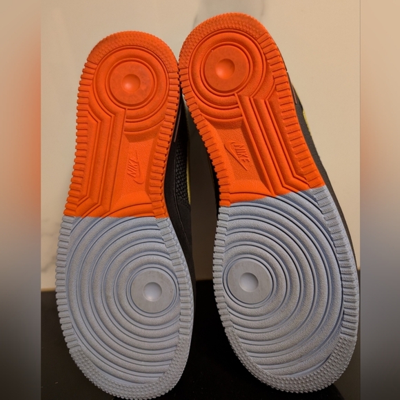 Nike Air Force 1 Low Peace and Unity - Men's Size 8 Like New MSRP $250 - Picture 16 of 16